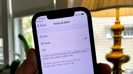 七里河苹果手机维修分享iPhone 12如何打开或关闭5G网络 